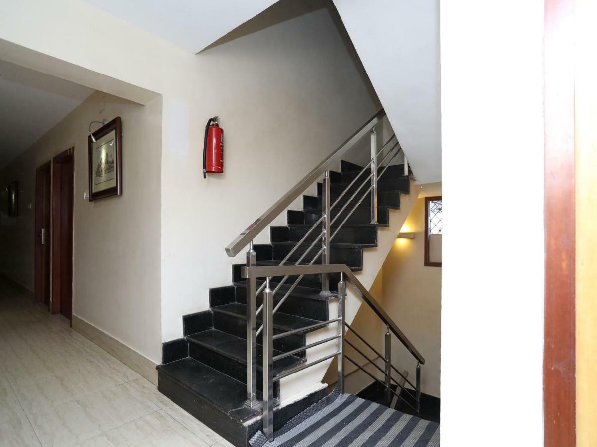 Oyo 3019 Hotel Lingaraj Bhubaneswar Exterior foto